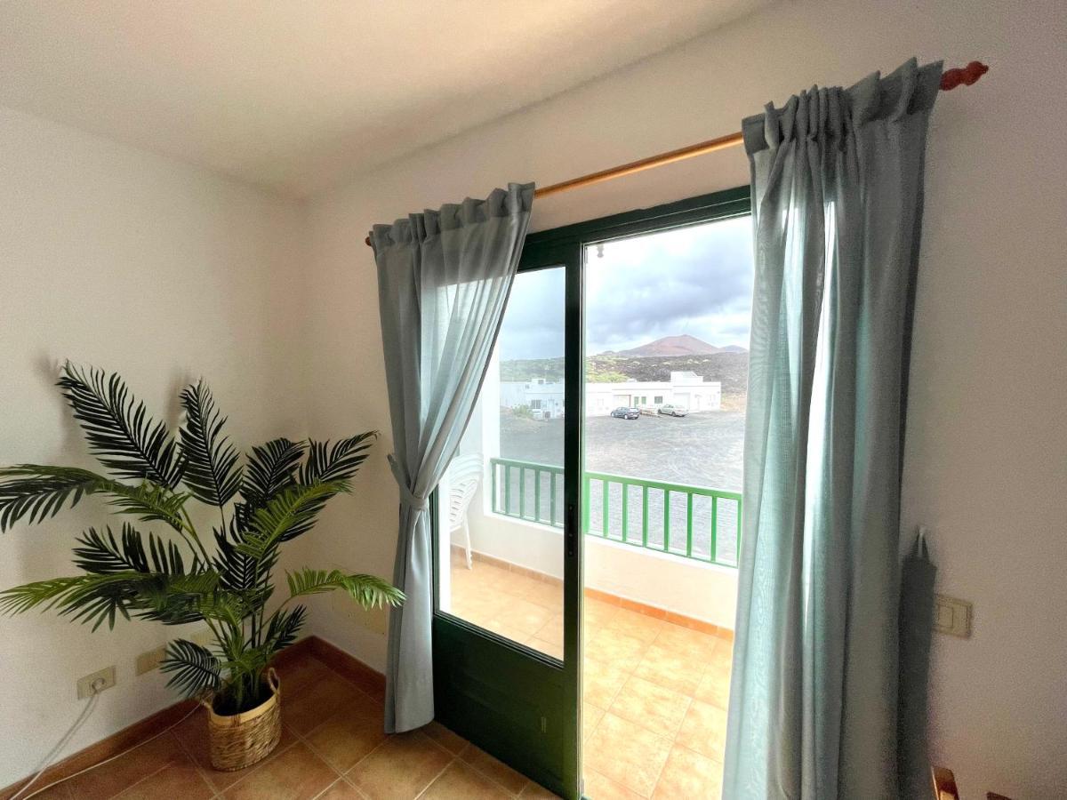 Maresia Apartamento エル・ゴルフォ エクステリア 写真